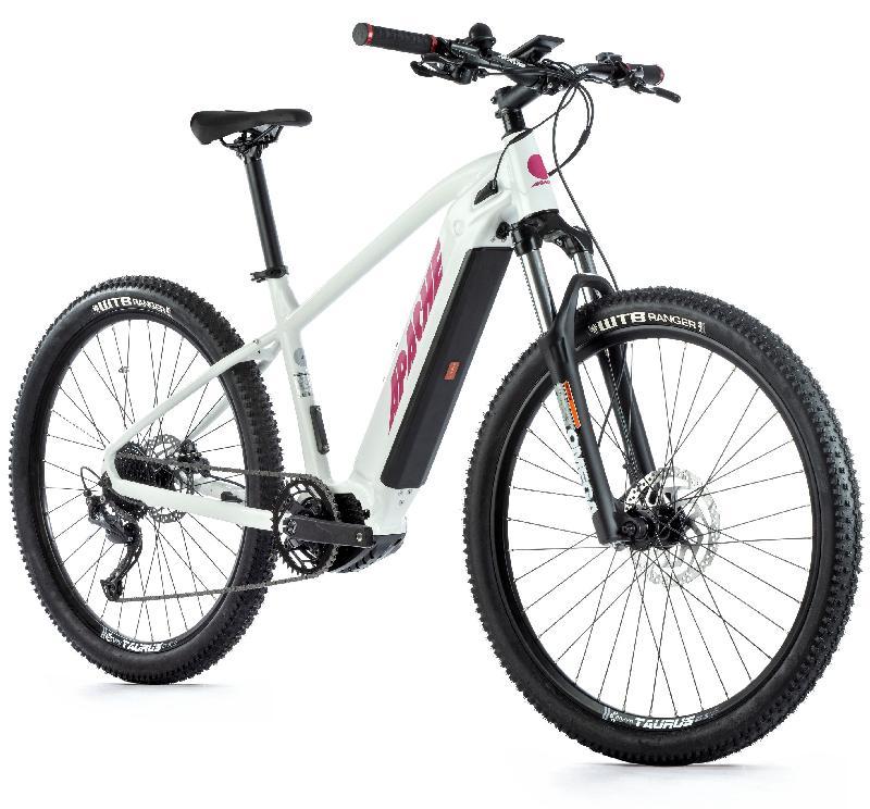 APACHE Tanka Tate MX3 510 655 barva BÍLÁ - PŘEDVÁDĚCÍ KOLO č.28 2023 kola 27,5 baterie 18,2 Ah