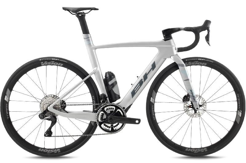 BH iAEROLIGHT 1.8 EC186 barva SILVER / GREY / LIGHT BLUE 2026 kola 28 baterie 16,66 Ah