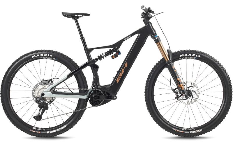 BH iLYNX+ NX ENDURO CARBON 9.8 EX986 barva BLACK / AQUAMARINE / ORANGE 2026 kola 29 baterie 22,22 Ah