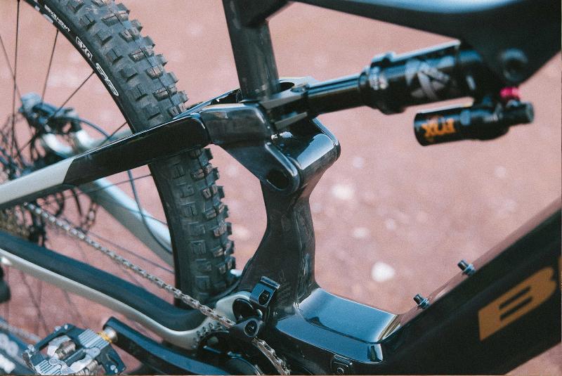 Elektrokolo bh 3411 ilynx+ nx enduro carbon 9 8 ex986 barva sno 3