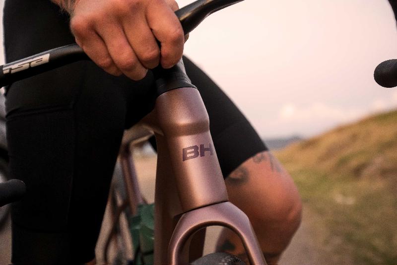 Elektrokolo bh 3536 igravelx nx carbon 2 7 ex276 barva silver   orange 2