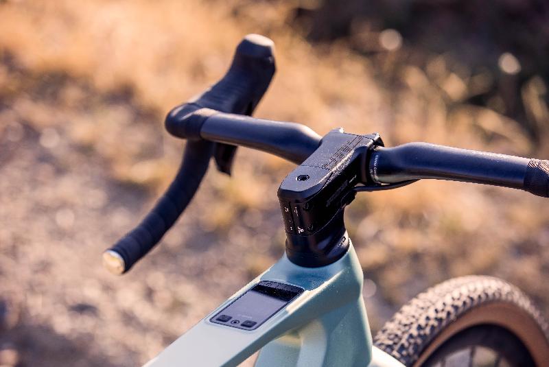 Elektrokolo bh 3703 igravelx nx carbon 2 9 ex296 barva light blue   silver 4