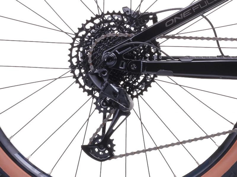 Elektrokolo crussis 3480 one full 9 11 715 wh barva seda cerna 6