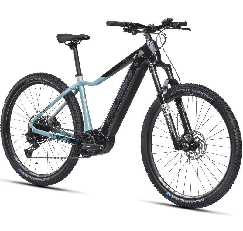 CRUSSIS e-Fionna 10.10-(720 Wh) barva ČERNÁ TYRKYSOVÁ - PŘEDVÁDĚCÍ KOLO č.11 2025 kola 29 baterie 20 Ah