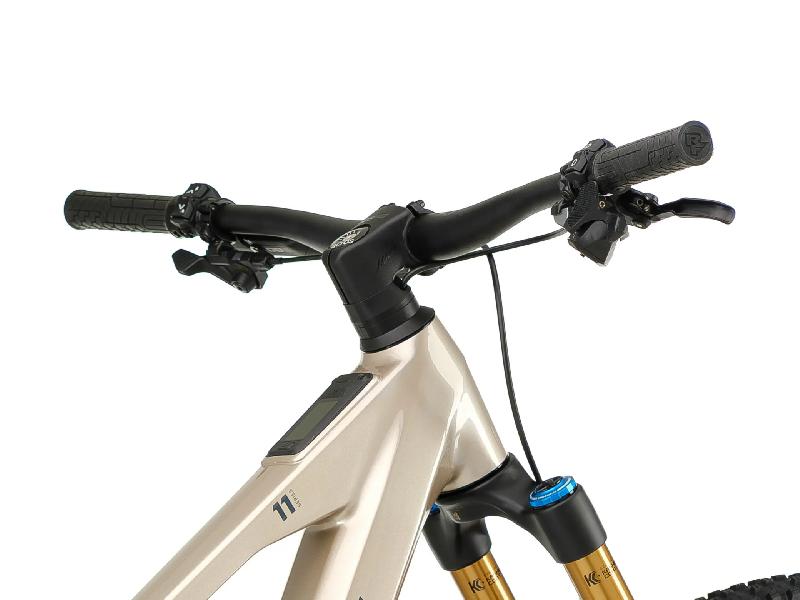 Elektrokolo crussis 4220 e hard 11 11 pro 600 wh barva svetla zlata 7