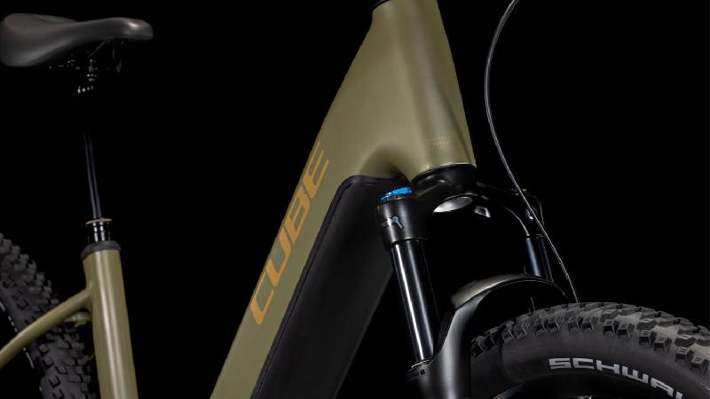 Elektrokolo cube 3562 reaction hybrid pro 800 easy entry barva dustyolive n gold 2