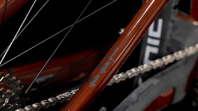 Elektrokolo cube 3571 stereo hybrid one44 pro 800 barva bourbon n black 3