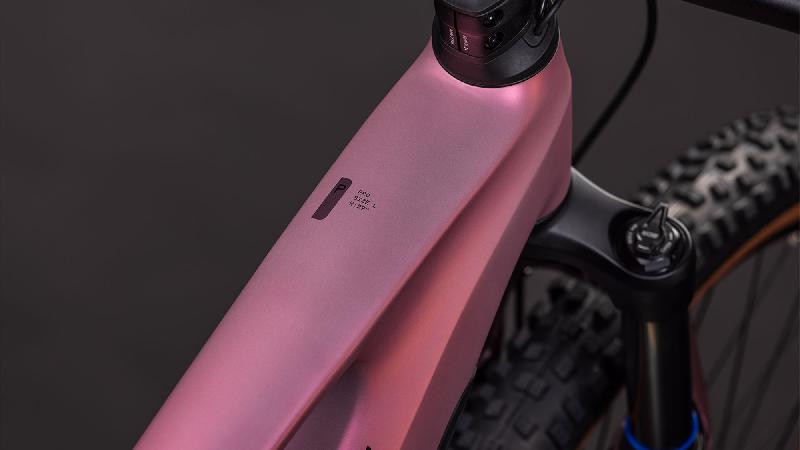 Elektrokolo cube 3577 stereo hybrid one44 pro 800 barva shiftblush n raisin 1