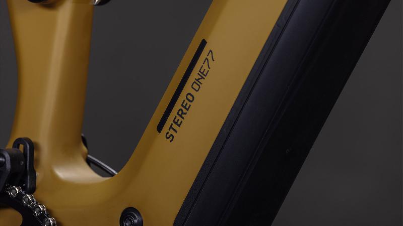 Elektrokolo cube 3713 stereo hybrid one77 hpc race 800 barva willowgreen n black 5