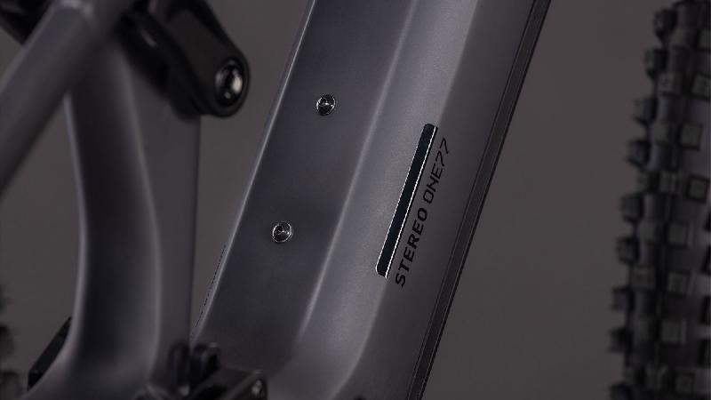 Elektrokolo cube 3714 stereo hybrid one77 hpc race 800 barva irongrey n black 5