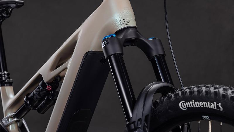 Elektrokolo cube 3715 stereo hybrid one77 hpc slx 800 barva glintsand n black 2