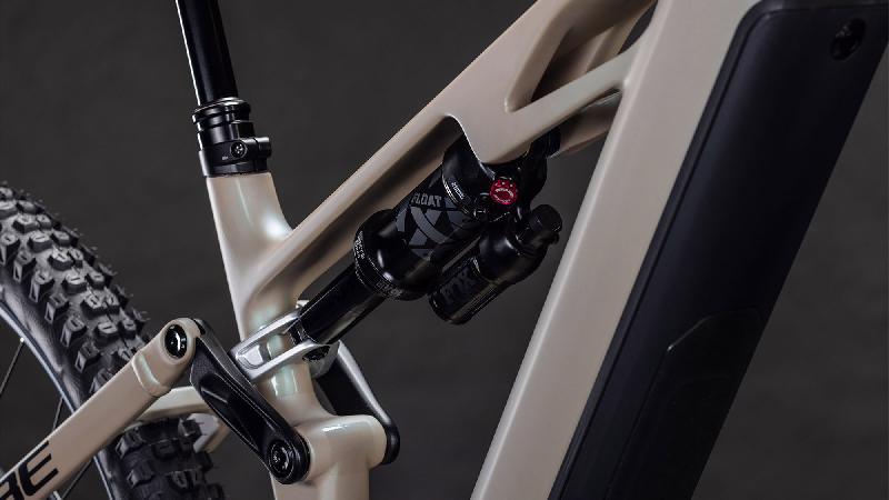 Elektrokolo cube 3715 stereo hybrid one77 hpc slx 800 barva glintsand n black 4