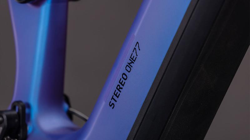 Elektrokolo cube 3717 stereo hybrid one77 hpc slx 800 barva blueiris n black 4