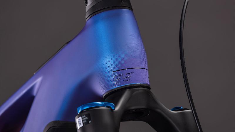 Elektrokolo cube 3717 stereo hybrid one77 hpc slx 800 barva blueiris n black 7