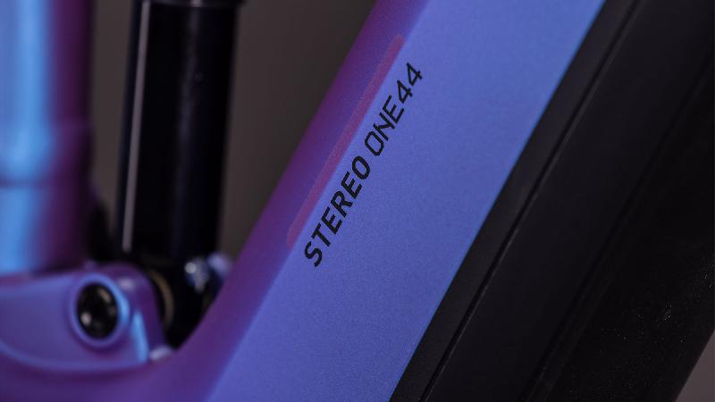 Elektrokolo cube 3718 stereo hybrid one44 exc 800 abs barva blueiris n black 5