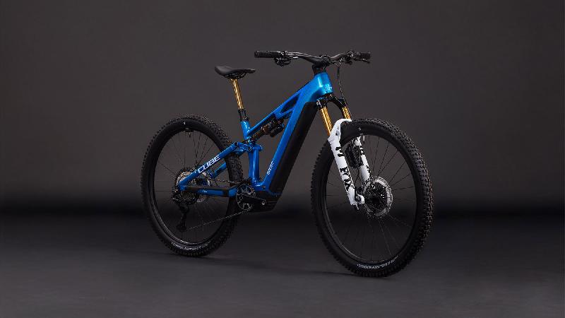 Elektrokolo cube 3723 stereo hybrid one44 hpc at 800 barva carbon n gold 2