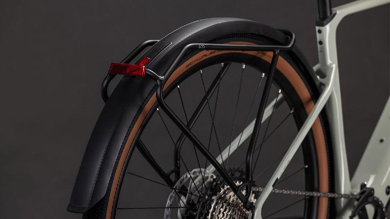 Elektrokolo cube 3736 nuroad hybrid c:62 race 400x barva reedbeige n black 2