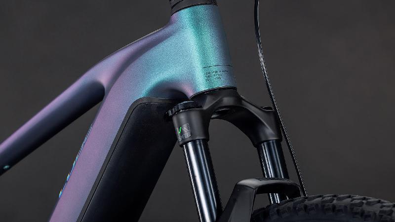 Elektrokolo cube 3790 reaction hybrid race 800 barva polarlight n prism 2