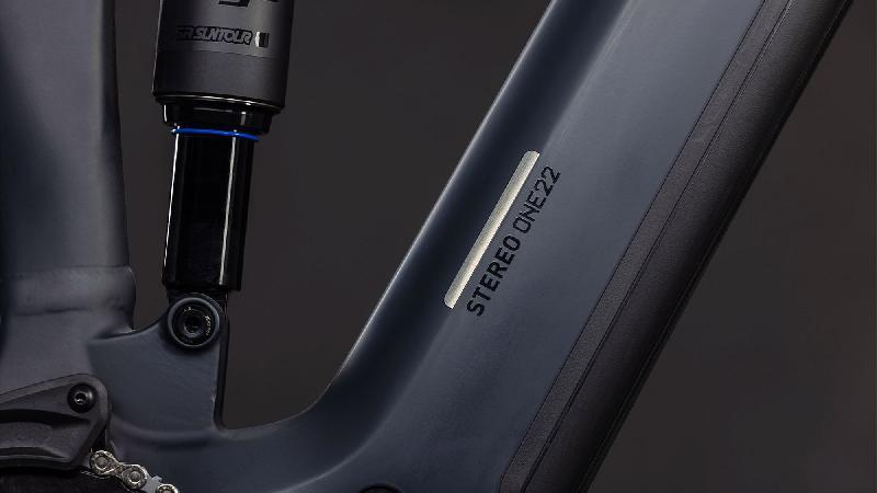 Elektrokolo cube 3791 stereo hybrid one22 pro 800 fe barva night n chrome 3