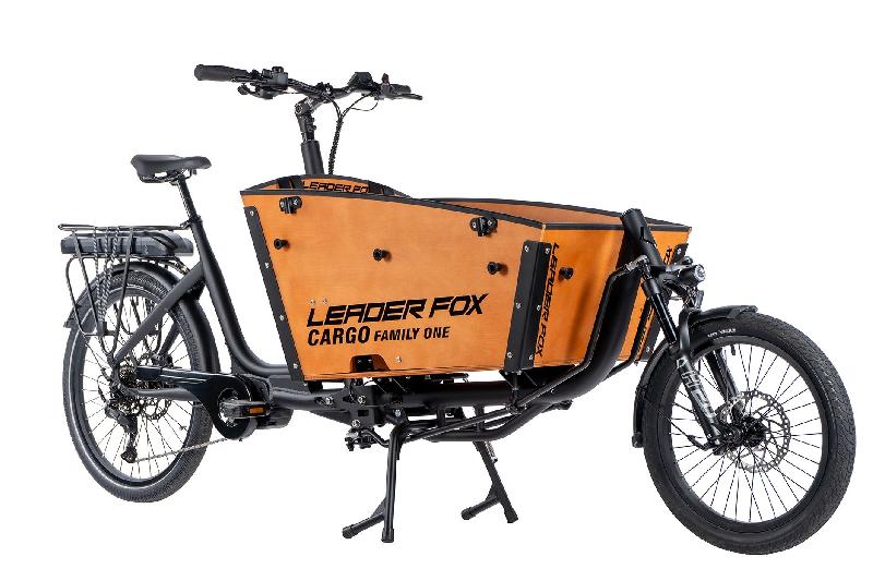 LEADER FOX CARGO E-BIKE FAMILY ONE barva ČERNÁ 2024 kola 26 baterie 20 Ah