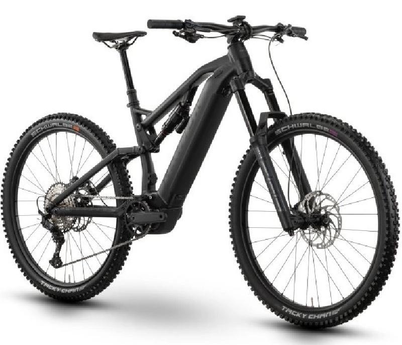 RAYMON Trailray 170 Pro barva BLACK / BLACK STEALTH / IRIDISCENT - PŘEDVÁDĚCÍ KOLO č.48 2025 kola 29 baterie 22,22 Ah