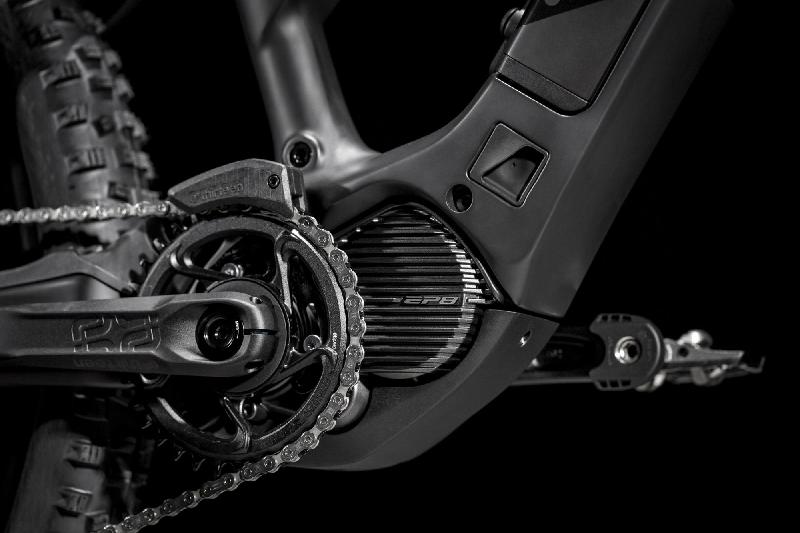 Elektrokolo rotwild 3634 r x735 core barva black metallic 4